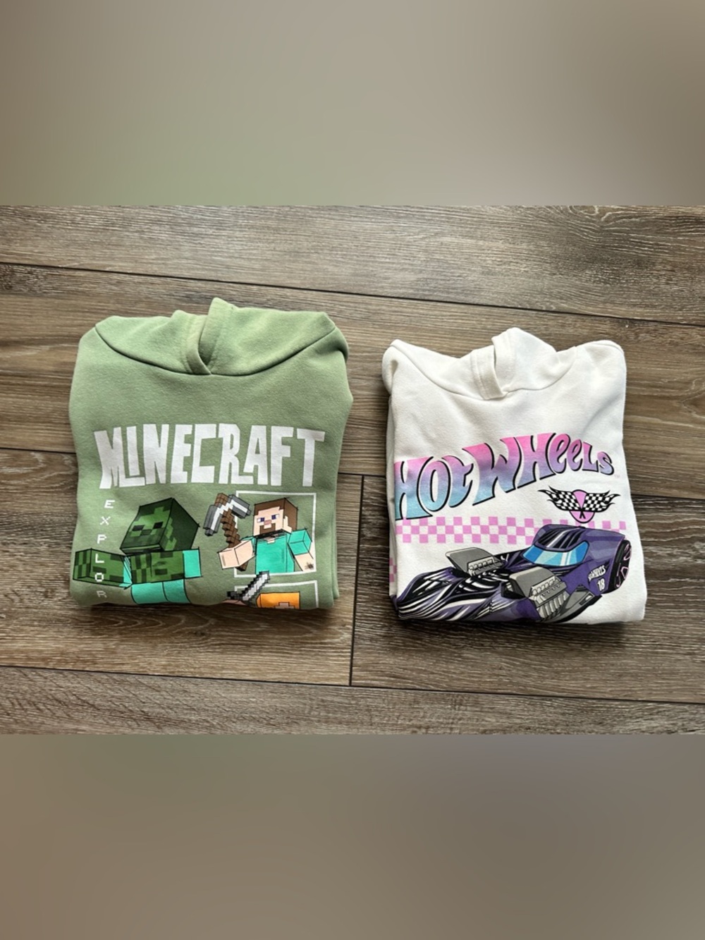 🌞Sale 3 for 15 Minecraft XL/Old Navy hot wheels XL 14- 16 hoodies /back toschool